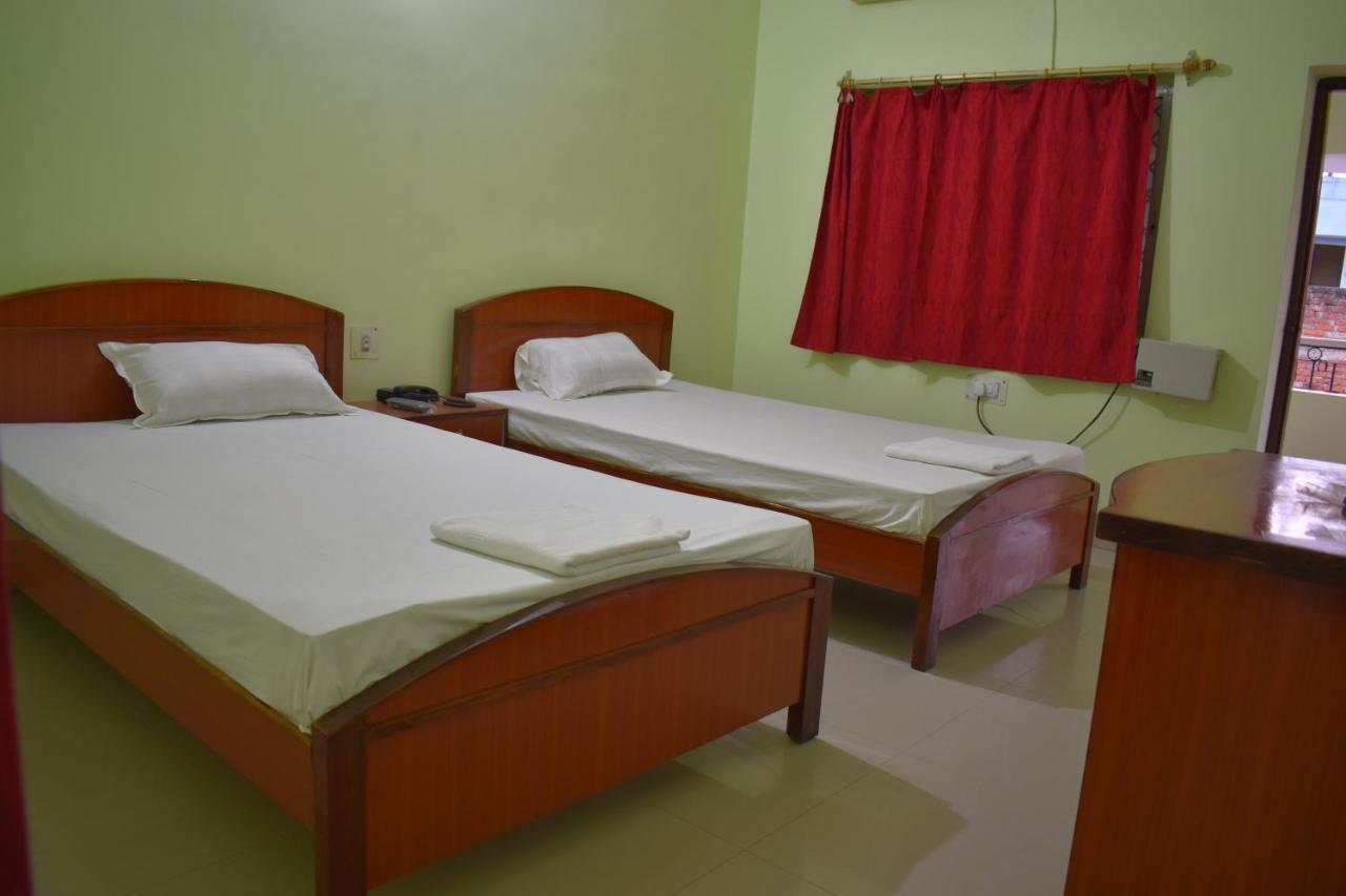 Hotel Diamond Plaza Rājgīr 外观 照片